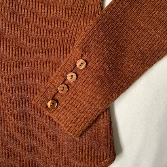 A&F Knit Bodysuit - Picture 5 of 9